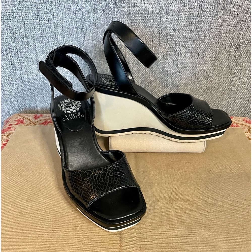 Vince Camuto Baminde sporty platform sandal w/ adjustable strap size 7 1/2